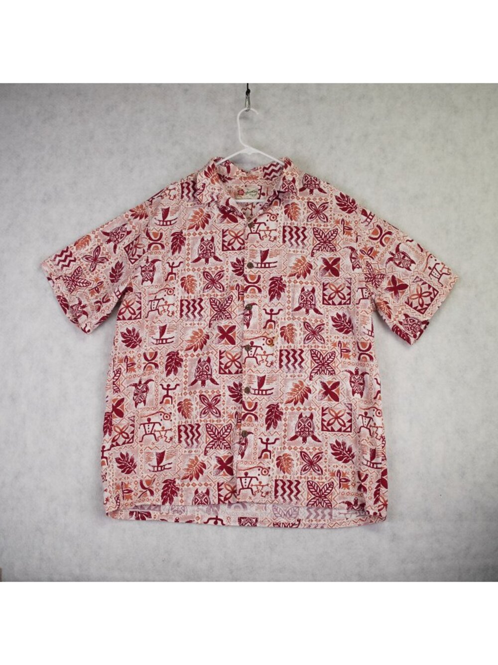 Hilo Hattie Hawaiian Shirt Mens 2XL Red Tropical Print Short Sleeve Hawaii Made